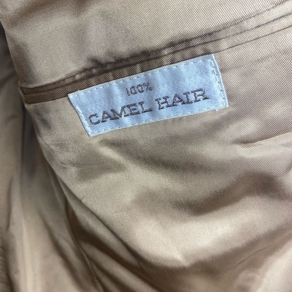 "VINTAGE BILL BLASS 100% Camel Hair Men's Tan Blazer - Circa 1990's - Picture 6 of 11